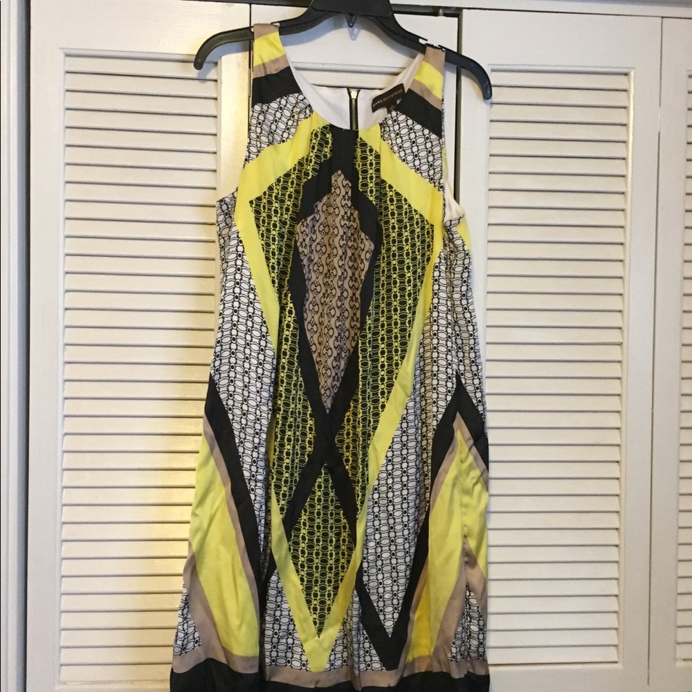 Sleeveless dress